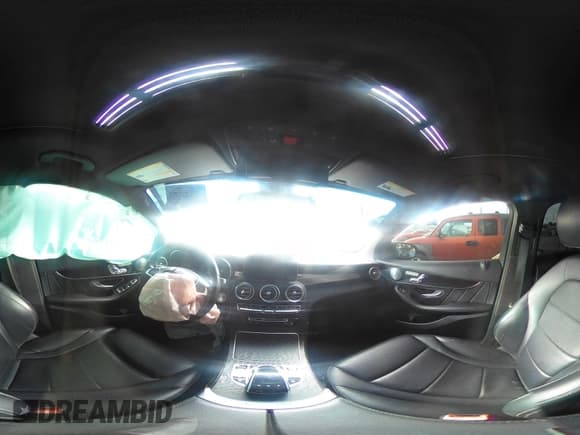 ✅ 2018 Mercedes-Benz GLC 300 • VIN: WDC0J4KB6JF400446 • Lot: 43257334. Listed on IAAI with 82,358 mi. Free auction sales archive from the USA and detailed vehicle history report at DreamBid. Image 18.