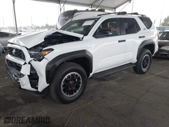 ✅ 2025 Toyota 4Runner TRD Off Road • VIN: JTEVA5BR3S5040781 • Lot: 43441456. Listed on IAAI with 1,376 mi. Free auction sales archive from the USA and detailed vehicle history report at DreamBid. Image 2.