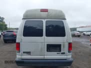 ✅ 2014 Ford Econoline Cargo Commercial • VIN: 1FTNS2EW0EDA98374 • Lot: 43121075. Wystawiony na IAAI z przebiegiem 159 540 mil. Bezpłatny archiwum sprzedaży aukcyjnych z USA i szczegółowy raport historii pojazdu na DreamBid. Zdjęcie 16.