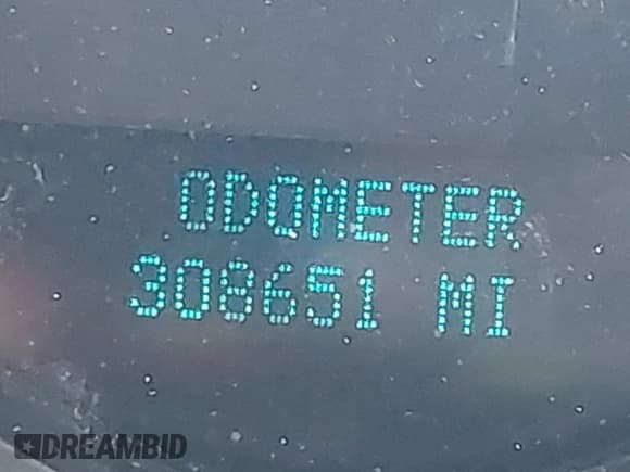 ✅ 2009 Chevrolet Silverado 2500HD Work Truck • VIN: 1GBHC44K49E129313 • Lot: 43602489. Listed on IAAI with 308,651 mi. Free auction sales archive from the USA and detailed vehicle history report at DreamBid. Image 16.