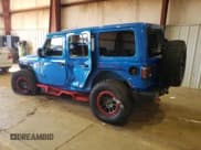 ✅ 2022 Jeep Wrangler Unlimited Sport S • VIN: 1C4HJXDG3NW255701 • Lot: 83847474. Wystawiony na Copart z przebiegiem 35 689 mil. Bezpłatny archiwum sprzedaży aukcyjnych z USA i szczegółowy raport historii pojazdu na DreamBid. Zdjęcie 2.