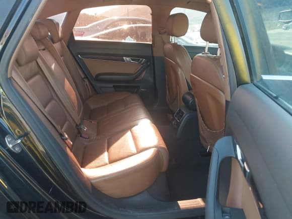 ✅ 2011 Audi A6 Prestige • VIN: WAUKGAFB0BN039371 • Лот: 43042058. Опубликован ранее на IAAI с пробегом 160 634 миль. Бесплатный доступ к архиву аукционных продаж из США и подробный отчёт об истории автомобиля на DreamBid. Изображение 8.