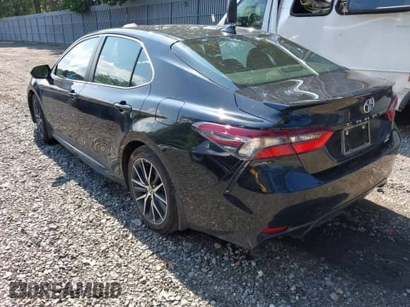 2023 Toyota Camry SE with VIN 4T1G11BK9PU075441, listed as a IAAI auction lot 42759865 with 53,835 mi miles and . Bid and sale history available at DreamBid. Image 3.