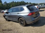 ✅ 2020 Volkswagen Tiguan SE • VIN: 3VV2B7AX3LM162795 • Lot: 84210775. Wystawiony na Copart z przebiegiem 119 551 mil. Bezpłatny archiwum sprzedaży aukcyjnych z USA i szczegółowy raport historii pojazdu na DreamBid. Zdjęcie 2.