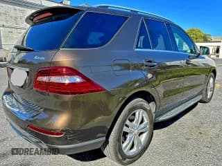 ✅ 2012 Mercedes-Benz M 350 • VIN: 4JGDA5HB2CA026708 • Лот: 94720725. Опубликован ранее на Copart с пробегом 119 660 миль. Бесплатный доступ к архиву аукционных продаж из США и подробный отчёт об истории автомобиля на DreamBid. Изображение 4.