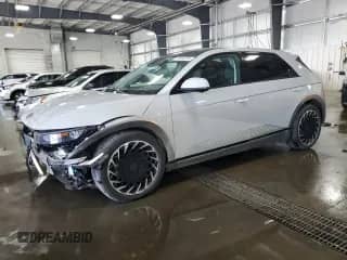 ✅ 2022 Hyundai Ioniq 5 Limited • VIN: KM8KRDAF4NU118833 • Lot: 70930755. Listed on Copart with 29,906 mi. Free auction sales archive from the USA and detailed vehicle history report at DreamBid. Image 1.