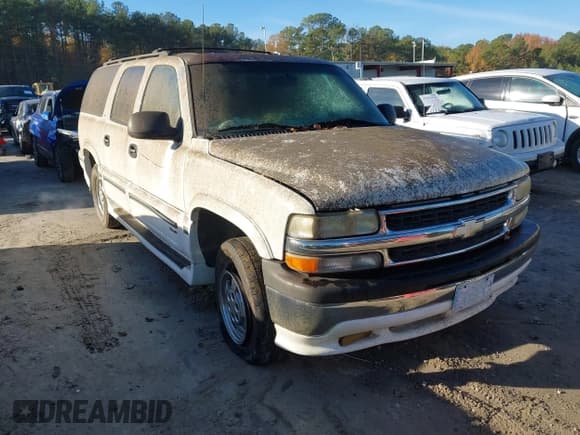 ✅ 2001 Chevrolet Suburban LT • VIN: 3GNEC16T51G174428 • Lot: 43614826. Listed on IAAI with 322,793 mi. Free auction sales archive from the USA and detailed vehicle history report at DreamBid. Image 1.