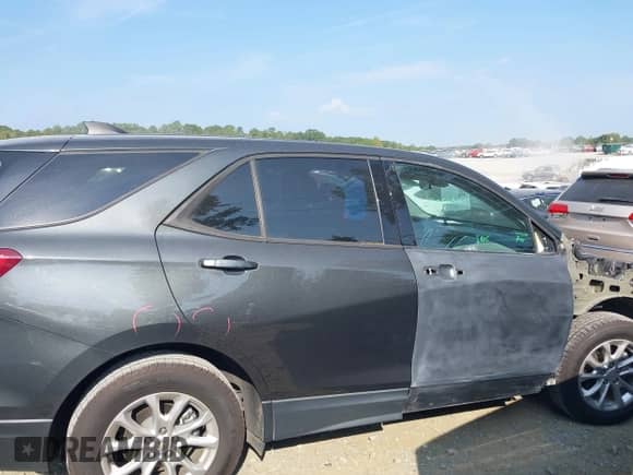 ✅ 2019 Chevrolet Equinox LS • VIN: 2GNAXHEV0K6299087 • Lot: 43195259. Wystawiony na IAAI z przebiegiem 120 019 mil. Bezpłatny archiwum sprzedaży aukcyjnych z USA i szczegółowy raport historii pojazdu na DreamBid. Zdjęcie 13.