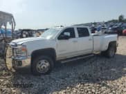 ✅ 2015 GMC Sierra 3500HD SLT • VIN: 1GT423C80FF127397 • Лот: 65933355. Опубликован ранее на Copart с пробегом Не указан. Бесплатный доступ к архиву аукционных продаж из США и подробный отчёт об истории автомобиля на DreamBid. Изображение 1.