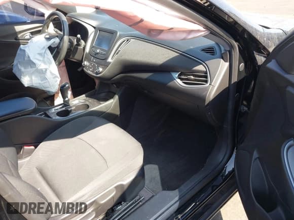 ✅ 2016 Chevrolet Malibu LS • VIN: 1G1ZB5STXGF358311 • Лот: 42429894. Опубликован ранее на IAAI с пробегом 76 783 миль. Бесплатный доступ к архиву аукционных продаж из США и подробный отчёт об истории автомобиля на DreamBid. Изображение 5.