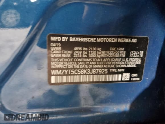 ✅ 2019 MINI Countryman Cooper S • VIN: WMZYT5C58K3J87925 • Lot: 88105915. Wystawiony na Copart z przebiegiem 84 983 mil. Bezpłatny archiwum sprzedaży aukcyjnych z USA i szczegółowy raport historii pojazdu na DreamBid. Zdjęcie 12.