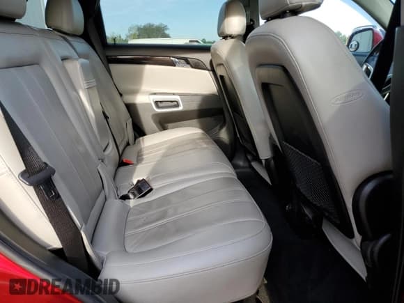 ✅ 2014 Chevrolet Captiva Sport LTZ • VIN: 3GNAL4EKXES567742 • Lot: 50005545. Wystawiony na Copart z przebiegiem 91 431 mil. Bezpłatny archiwum sprzedaży aukcyjnych z USA i szczegółowy raport historii pojazdu na DreamBid. Zdjęcie 11.