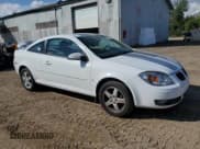 ✅ 2009 Pontiac G5 • VIN: 1G2AS18H497194975 • Лот: 81776885. Опубликован ранее на Copart с пробегом 120 462 миль. Бесплатный доступ к архиву аукционных продаж из США и подробный отчёт об истории автомобиля на DreamBid. Изображение 4.