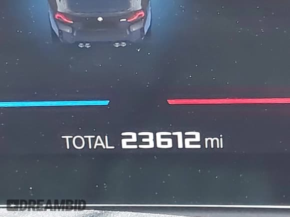 ✅ 2023 BMW M2 • VIN: 3MF13DM05P8D30520 • Lot: 42264719. Listed on IAAI with 23,612 mi. Free auction sales archive from the USA and detailed vehicle history report at DreamBid. Image 15.