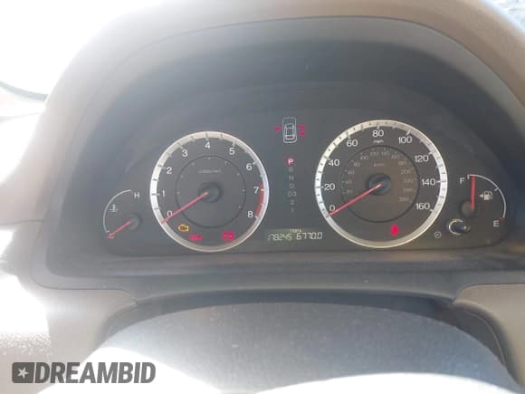 ✅ 2008 Honda Accord LX • VIN: JHMCP26338C078495 • Lot: 43675950. Wystawiony na IAAI z przebiegiem 178 245 mil. Bezpłatny archiwum sprzedaży aukcyjnych z USA i szczegółowy raport historii pojazdu na DreamBid. Zdjęcie 7.