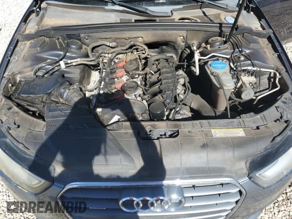 ✅ 2013 Audi A4 Premium • VIN: WAUAFAFL9DA055487 • Lot: 86506065. Wystawiony na Copart z przebiegiem 141 020 mil. Bezpłatny archiwum sprzedaży aukcyjnych z USA i szczegółowy raport historii pojazdu na DreamBid. Zdjęcie 11.