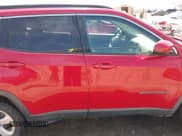 ✅ 2018 Jeep Compass Altitude • VIN: 3C4NJCBB5JT194709 • Lot: 42468915. Listed on IAAI with 148,645 mi. Free auction sales archive from the USA and detailed vehicle history report at DreamBid. Image 14.