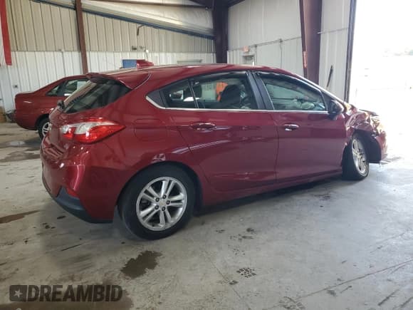 ✅ 2017 Chevrolet Cruze LT • VIN: 3G1BE6SM6HS593843 • Lot: 91370985. Listed on Copart with 40,902 mi. Free auction sales archive from the USA and detailed vehicle history report at DreamBid. Image 3.