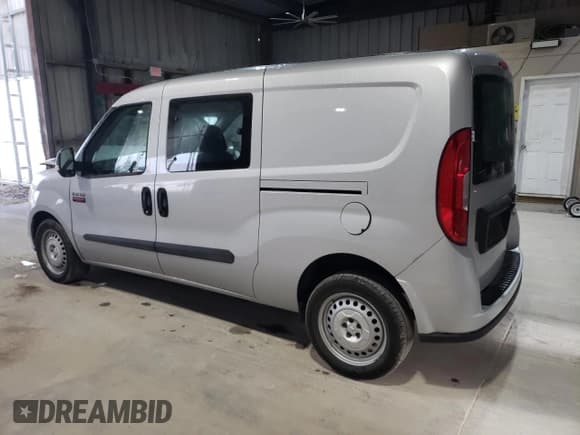 ✅ 2022 Ram ProMaster City Cargo Tradesman • VIN: ZFBHRFABXN6X23938 • Lot: 56699385. Wystawiony na Copart z przebiegiem 33 251 mil. Bezpłatny archiwum sprzedaży aukcyjnych z USA i szczegółowy raport historii pojazdu na DreamBid. Zdjęcie 2.