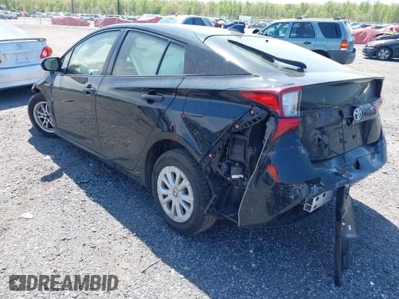 ✅ 2021 Toyota Prius L Eco • VIN: JTDKAMFU6M3150237 • Lot: 42085038. Listed on IAAI with 86,175 mi. Free auction sales archive from the USA and detailed vehicle history report at DreamBid. Image 3.