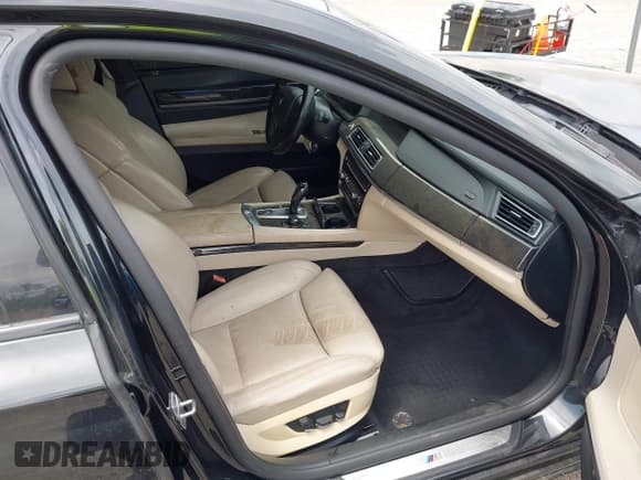 ✅ 2011 BMW 7 Series 750Li • VIN: WBAKB8C55BC852304 • Лот: 42548356. Опубликован ранее на IAAI с пробегом 166 529 миль. Бесплатный доступ к архиву аукционных продаж из США и подробный отчёт об истории автомобиля на DreamBid. Изображение 5.
