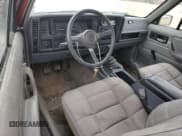 ✅ 1993 Jeep Cherokee Sport • VIN: 1J4FJ67S6PL580133 • Lot: 43230005. Wystawiony na Copart z przebiegiem 122 173 mil. Bezpłatny archiwum sprzedaży aukcyjnych z USA i szczegółowy raport historii pojazdu na DreamBid. Zdjęcie 8.