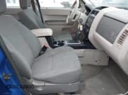 ✅ 2011 Ford Escape XLS • VIN: 1FMCU9C70BKA93037 • Лот: 43541637. Опубликован ранее на IAAI с пробегом 165 520 миль. Бесплатный доступ к архиву аукционных продаж из США и подробный отчёт об истории автомобиля на DreamBid. Изображение 5.