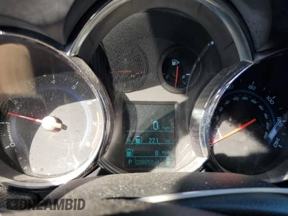 2012 Chevrolet Cruze 2LT z VIN 1G1PG5SC5C7147028, wystawiony jako Copart lot #86659275 z przebiegiem 208 050 mil mil oraz Czysty tytuł • Clean title. Historia ofert i sprzedaży dostępna na DreamBid. Obrazek 9.