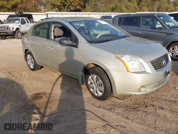 ✅ 2008 Nissan Sentra S • VIN: 3N1AB61EX8L708317 • Лот: 43724321. Опубликован ранее на IAAI с пробегом 205 259 миль. Бесплатный доступ к архиву аукционных продаж из США и подробный отчёт об истории автомобиля на DreamBid. Изображение 1.