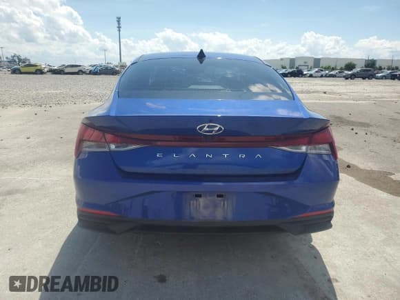 ✅ 2023 Hyundai Elantra SEL • VIN: 5NPLS4AG4PH115210 • Lot: 80672765. Listed on Copart with Not provided. Free auction sales archive from the USA and detailed vehicle history report at DreamBid. Image 6.