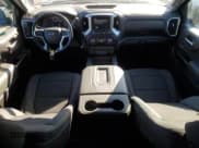 ✅ 2020 Chevrolet Silverado 1500 RST • VIN: 1GCUYEED2LZ323291 • Lot: 92089955. Wystawiony na Copart z przebiegiem 71 008 mil. Bezpłatny archiwum sprzedaży aukcyjnych z USA i szczegółowy raport historii pojazdu na DreamBid. Zdjęcie 8.