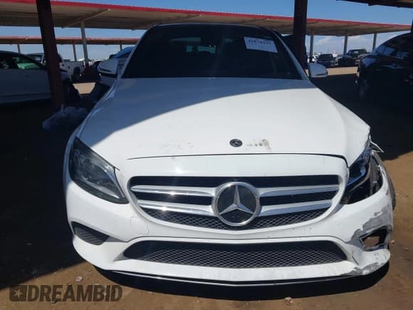 ✅ 2020 Mercedes-Benz C 300 • VIN: W1KWF8EB6LR594861 • Lot: 42874447. Wystawiony na IAAI z przebiegiem 54 402 mil. Bezpłatny archiwum sprzedaży aukcyjnych z USA i szczegółowy raport historii pojazdu na DreamBid. Zdjęcie 6.