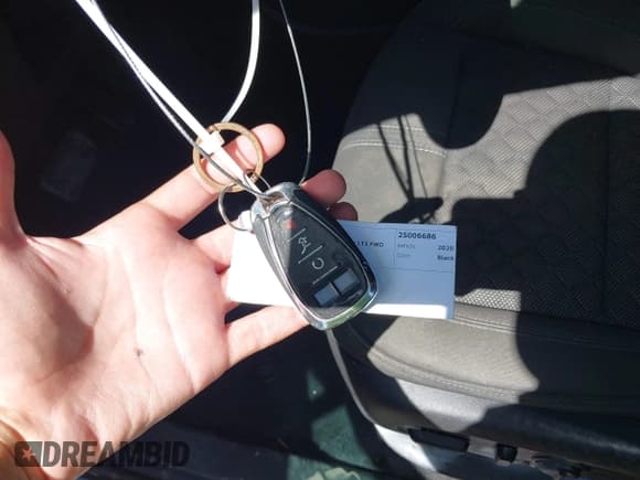 ✅ 2020 Chevrolet Blazer LT • VIN: 3GNKBBRA5LS632474 • Лот: 42830543. Опубликован ранее на IAAI с пробегом 70 209 миль. Бесплатный доступ к архиву аукционных продаж из США и подробный отчёт об истории автомобиля на DreamBid. Изображение 11.