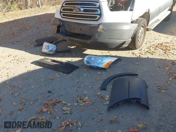 ✅ 2018 Ford Transit • VIN: 1FTYR1ZM6JKB16961 • Лот: 43501216. Опубликован ранее на IAAI с пробегом 126 789 миль. Бесплатный доступ к архиву аукционных продаж из США и подробный отчёт об истории автомобиля на DreamBid. Изображение 12.