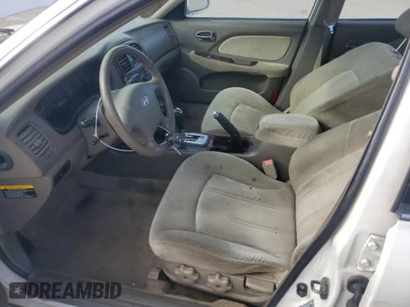 2004 Hyundai Sonata GLS with VIN KMHWF35H34A920659, listed as a Copart auction lot 77813554 with 76,938 mi miles and Clean title. Bid and sale history available at DreamBid. Image 7.