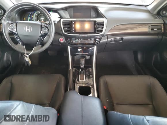 ✅ 2017 Honda Accord EX-L • VIN: JHMCR6F59HC007319 • Lot: 86193835. Wystawiony na Copart z przebiegiem 85 274 mil. Bezpłatny archiwum sprzedaży aukcyjnych z USA i szczegółowy raport historii pojazdu na DreamBid. Zdjęcie 8.