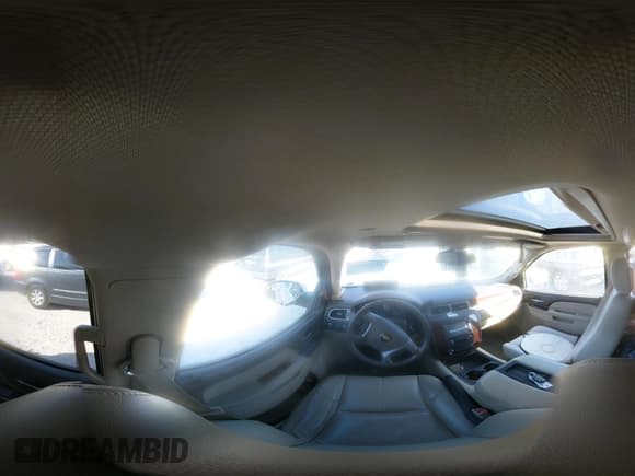 ✅ 2014 Chevrolet Suburban LT • VIN: 1GNSKJE7XER207987 • Lot: 43375552. Listed on IAAI with 146,389 mi. Free auction sales archive from the USA and detailed vehicle history report at DreamBid. Image 23.