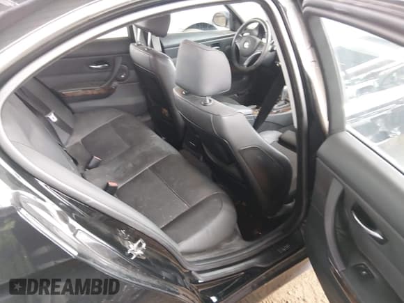 ✅ 2007 BMW 3 Series 335i • VIN: WBAVB73507PA88498 • Lot: 43774805. Listed on IAAI with 119,187 mi. Free auction sales archive from the USA and detailed vehicle history report at DreamBid. Image 8.