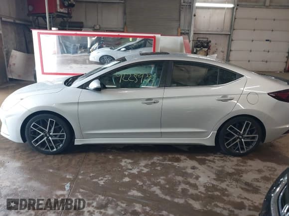 ✅ 2019 Hyundai Elantra Sport • VIN: KMHD04LB0KU887208 • Lot: 42259299. Listed on IAAI with 104,142 mi. Free auction sales archive from the USA and detailed vehicle history report at DreamBid. Image 14.