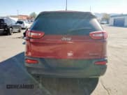 ✅ 2014 Jeep Cherokee Sport • VIN: 1C4PJLAB8EW270496 • Lot: 91346135. Wystawiony na Copart z przebiegiem 114 031 mil. Bezpłatny archiwum sprzedaży aukcyjnych z USA i szczegółowy raport historii pojazdu na DreamBid. Zdjęcie 6.