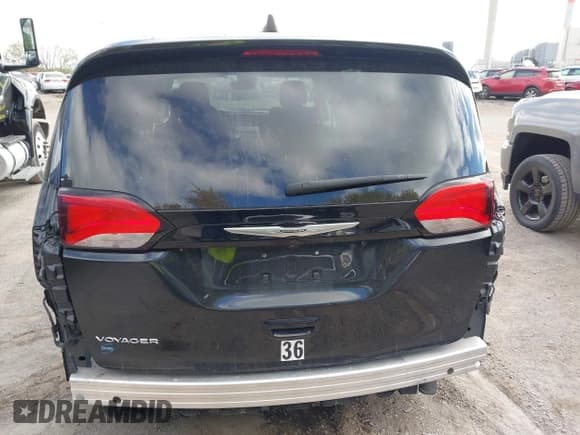 ✅ 2023 Chrysler Voyager LX • VIN: 2C4RC1CG4PR525303 • Lot: 43501227. Wystawiony na IAAI z przebiegiem 65 829 mil. Bezpłatny archiwum sprzedaży aukcyjnych z USA i szczegółowy raport historii pojazdu na DreamBid. Zdjęcie 16.