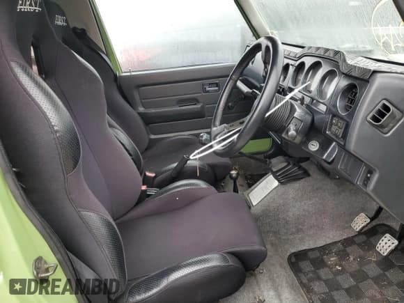 ✅ 1997 Suzuki Jimny • VIN: JA22W129851 • Лот: 42544175. Опубликован ранее на Copart с пробегом 108 349 миль. Бесплатный доступ к архиву аукционных продаж из США и подробный отчёт об истории автомобиля на DreamBid. Изображение 7.