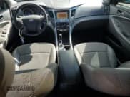 ✅ 2011 Hyundai Sonata SE • VIN: 5NPEC4AC4BH160322 • Lot: 76118684. Listed on Copart with 211,335 mi. Free auction sales archive from the USA and detailed vehicle history report at DreamBid. Image 8.