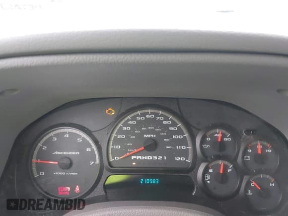 ✅ 2006 Isuzu Ascender S • VIN: 4NUDS13S462703021 • Lot: 43394551. Wystawiony na IAAI z przebiegiem 210 983 mil. Bezpłatny archiwum sprzedaży aukcyjnych z USA i szczegółowy raport historii pojazdu na DreamBid. Zdjęcie 7.