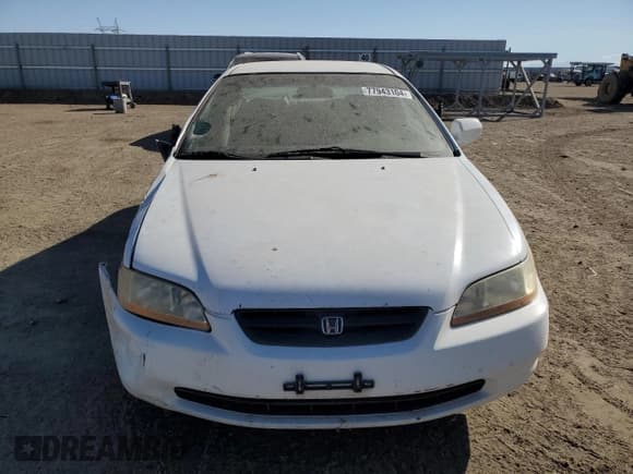 ✅ 2000 Honda Accord LX • VIN: 1HGCG2240YA015688 • Lot: 77943104. Listed on Copart with 394,520 mi. Free auction sales archive from the USA and detailed vehicle history report at DreamBid. Image 5.