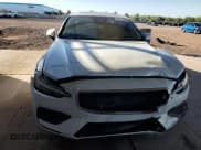 ✅ 2019 Volvo S60 Momentum • VIN: 7JR102FK9KG008117 • Lot: 82717985. Wystawiony na Copart z przebiegiem 79 585 mil. Bezpłatny archiwum sprzedaży aukcyjnych z USA i szczegółowy raport historii pojazdu na DreamBid. Zdjęcie 5.