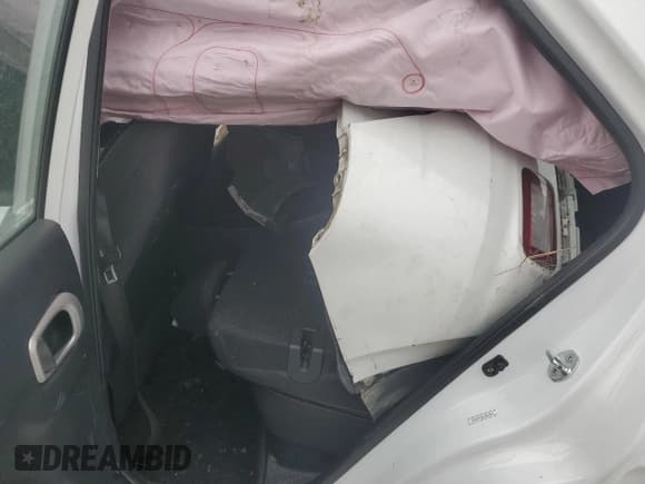 ✅ 2020 Hyundai Venue SEL • VIN: KMHRC8A36LU028884 • Lot: 82568164. Listed on Copart with Not provided. Free auction sales archive from the USA and detailed vehicle history report at DreamBid. Image 10.