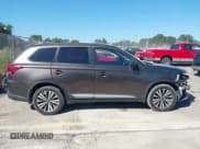 ✅ 2019 Mitsubishi Outlander ES • VIN: JA4AD2A32KZ013032 • Lot: 43370775. Listed on IAAI with 72,624 mi. Free auction sales archive from the USA and detailed vehicle history report at DreamBid. Image 14.