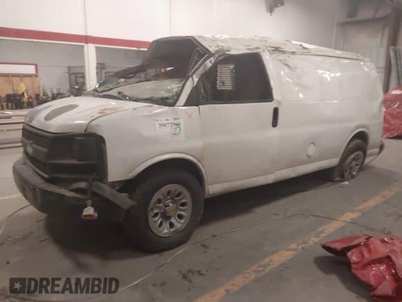 ✅ 2011 Chevrolet Express Cargo • VIN: 1GCSGAFX7B1125833 • Лот: 39072966. Опубликован ранее на IAAI с пробегом 293 610 миль. Бесплатный доступ к архиву аукционных продаж из США и подробный отчёт об истории автомобиля на DreamBid. Изображение 15.