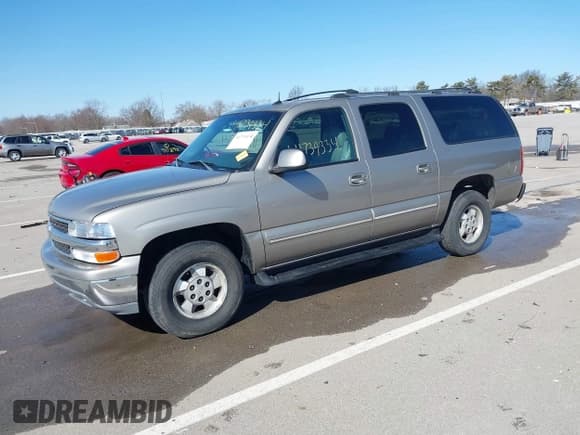 ✅ 2002 Chevrolet Suburban LS • VIN: 3GNEC16Z32G339558 • Лот: 41739334. Опубликован ранее на IAAI с пробегом 198 291 миль. Бесплатный доступ к архиву аукционных продаж из США и подробный отчёт об истории автомобиля на DreamBid. Изображение 17.